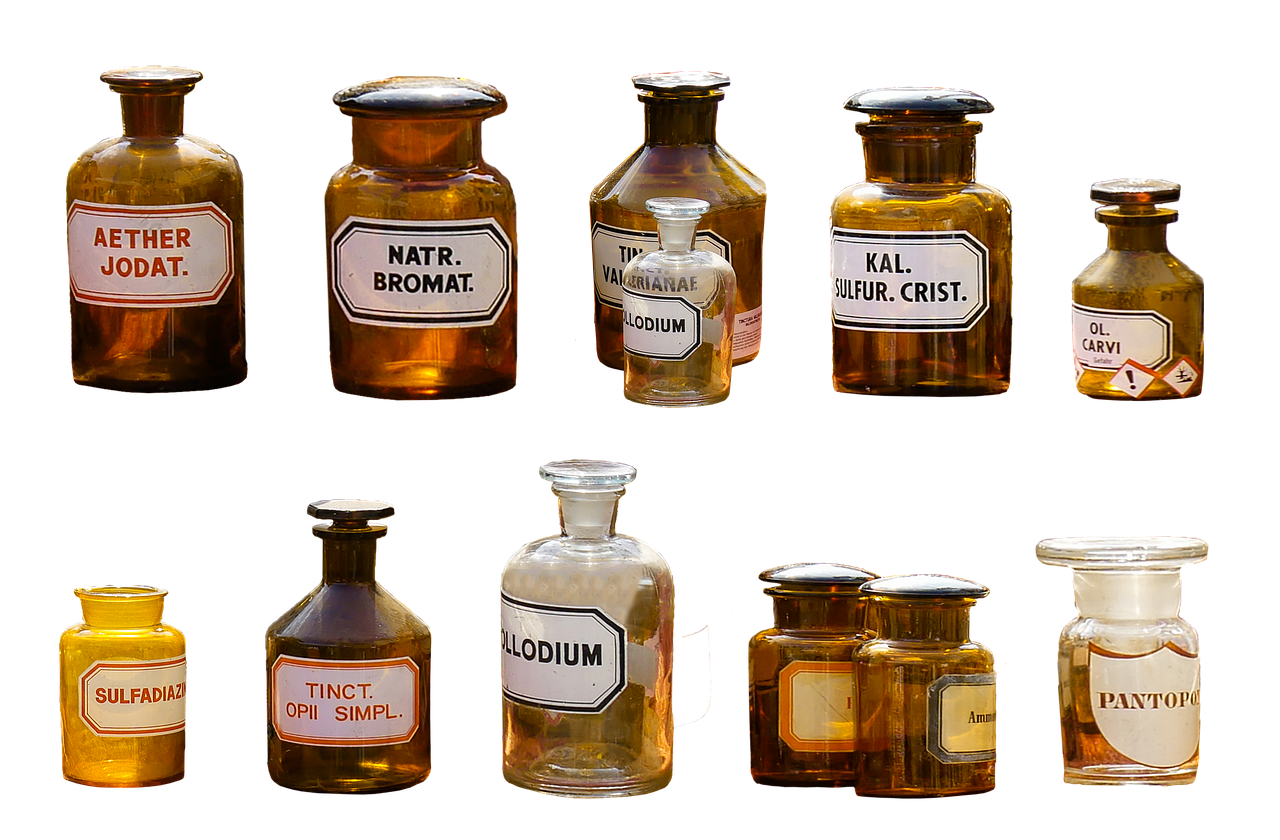 Linalool and Linalyl Acetate: The Chemistry Behind Lavender's Aroma